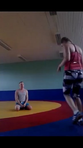 Strong woman MIXED WRESTLING & man.mp4