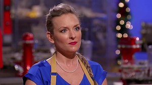 Holiday Baking Championship S02:E04 - Thanksgiving Around the Corner