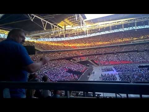 ELO It's a Living Thing - Wembley Stadium 24th June 2017
