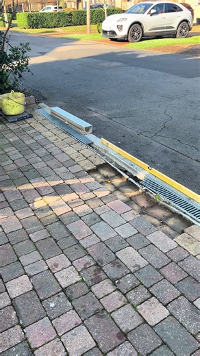 Jr and Brian#gas#repair#blockpaving#driveway#asphalt #e32bobcat #e55bobcat#asphaltpaving #wacker #roller #fyp #fyp