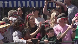 Cherry Street turns pink | Hundreds celebrate Macon's Cherry Blossom Festival
