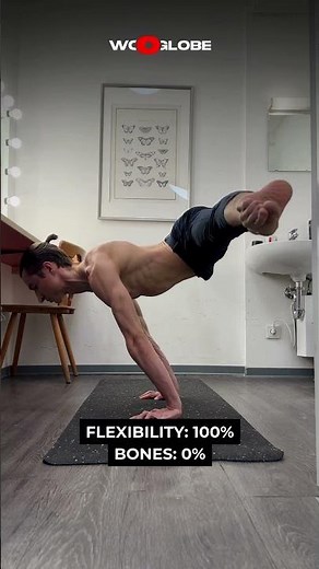 🤯 Body or rubber band?This man just broke the laws of bones!