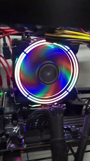 ⛏️ Kit XEON minerando criptomoedas com processador e placas de vídeo ⛏️ #shorts #xeon