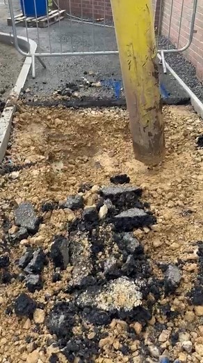 🚧 No spades, no damage, just clean and safe vacuum excavation! Pier (UK) Ltd uncovering hidden cables in South Shields. Watch until the end for a before and after ✨ | PIER UK Ltd