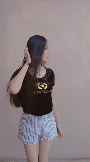 Expressive Hand Gestures and Movements Tutorial