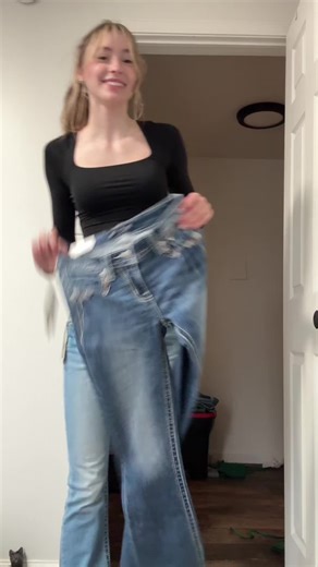 Miss Me Jeans: The Perfect Y2K Fashion Statement