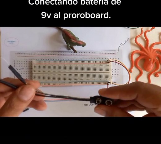 Conectando Batería de 9V a un Protoboard