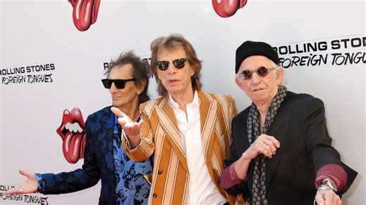 Die Rolling Stones stellen ihr neues Album vor: Ronnie stolpert und Leo DiCaprio hängt eine Schönheit am Hals