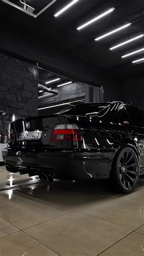 BMW E39 M5: Passion and Community