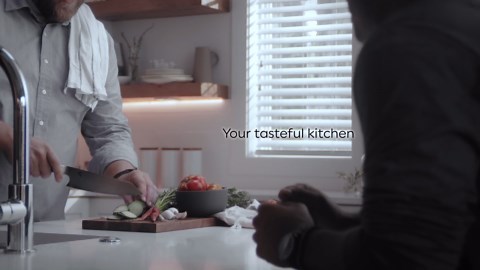 GE Reveal HD LED Light Bulbs, 40 Watts, A19 Bulbs, Medium Base, Frosted Finish, 4pk