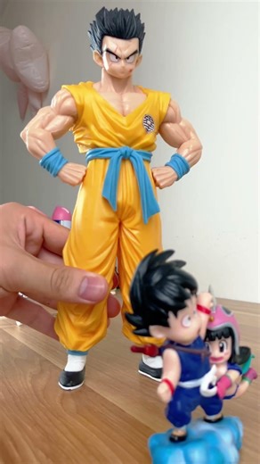 Gohan Tries to Push Goku… Gets Outsmarted by Majin Buu 😳