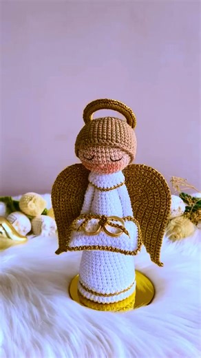 Create Adorable Ángel Amigurumi with Crochet Techniques