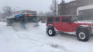 996K views · 5.3K reactions | Pendant ce temps au Québec | QUÉBÉCOIS | Facebook