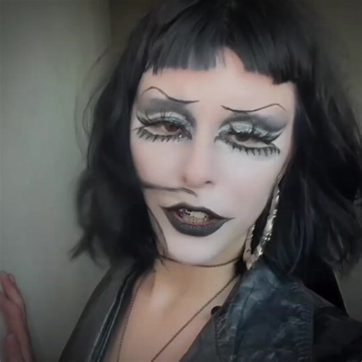 Perfect Gothic Woman Edit