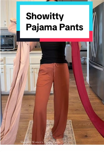 Seriously the perfect pants for travel or lounging or sleeping. #pants #womensfashion #pajamas #loungepants #pjpants @Showitty