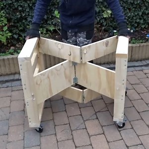 How to make a simple folding workbench 👌👌👌 via ATC YouTube: http://bit.ly/2H2L3Ky | Genius Craft