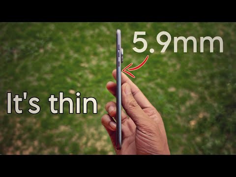 This 5.9mm Thin Phone Still Has a Headphone Jack 🤯 | Moto Z2 Play Review