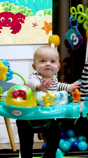 Sea the discovery! Engage the senses, learn colors and numbers in 4 languages with the Curiosity Cove 2-in-1 Jumper! #BabyEinstein #BabyJumper