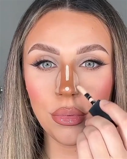 Different ways of applying contour | MetDaan Makeup