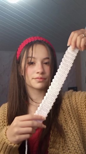 tiara super linda e fácil de crochê para iniciantes 😻 #croche #crochetersoftiktok #iniciantescroche #crochettutorial #crochettiktok #fyp #foryou #viralvideo #CapCut