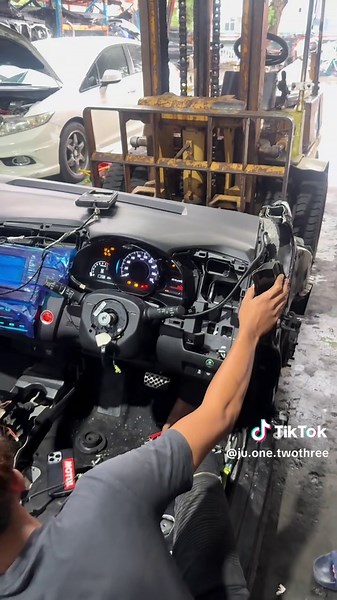 Honda Jazz Auto Service in Malaysia