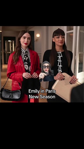Emily is backk #emilyinparis #runway #fashionshow #netflix