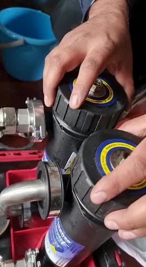 Powerflush with #adey #magnacleanse and #norstorm powerflush machine. #gassafe #boiler #corgi #viessmann #blackburn #bb1