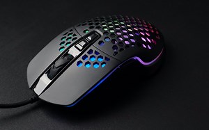 虽然上盖打孔，但不惧进灰 AKKO LW325拆解