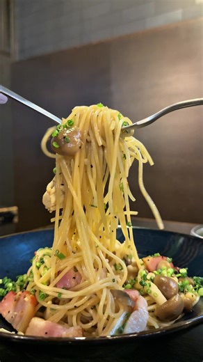 武蔵小杉の1,000円ランチ❕ スープとサラダ付きでこの価格😮 𓐄 𓐄 𓐄 𓐄 𓐄 𓐄 𓐄 𓐄 𓐄 𓐄 𓐄 𓐄 𓐄 𓐄 𓐄 𓐄 𓐄 𓐄 お店の詳細👇🏻 ▶︎公式Instagram：@kurosawa_musashikosugi 📍 ビストロ Kurosawa武蔵小杉店 🚃 最寄：JR・東急武蔵小杉駅から徒歩2分 🏠 神奈川県川崎市中原区小杉町1‑403 武蔵小杉タワープレイス2階 ⏰ 営業時間：平日ランチ11:00~14:30 (L.O.14:00) ディナー 17:00~23:00 (L.O.22:00 / ドリンク22:30) 📞 050-5462-6212 💤 定休日なし 𓐄 𓐄 𓐄 𓐄 𓐄 𓐄 𓐄 𓐄 𓐄 𓐄 𓐄 𓐄 𓐄 𓐄 𓐄 𓐄 𓐄 𓐄 #ビストロKurosawa武蔵小杉店 #海鮮 #生牡蠣 #ランチ #ディナー #武蔵小杉 #武蔵小杉グルメ #パスタ #居酒屋 #神奈川 #グルメ #ビストロ