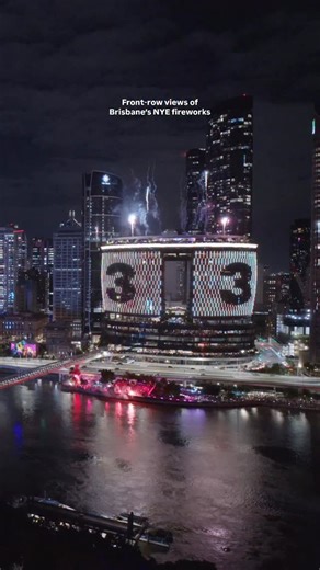 Fireworks, fizz and front-row views ✨ If you’re chasing the best seats in the house for Brisbane’s New Years Eve fireworks, we’ve popped our picks below: @fridaysbrisbane @bar.miette @riverbarandkitchen @riverlandbrisbane @thestarbrisbane @w_brisbane Make a booking, grab a drink, and watch the sky light up! Where are you ringing in 2026? 🥳 [ID: A montage of fireworks lighting up the Brisbane skyline with riverfront views and city reflections across the water.] | Visit Brisbane