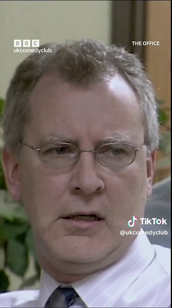 The Classic David Brent Dance - Hilarious UK Comedy