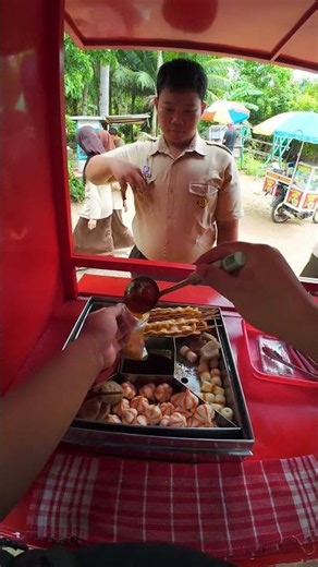 POV local spicy streetfood seller viral in Indonesia #food #pov #foodcarts #meatballs #foodshorts