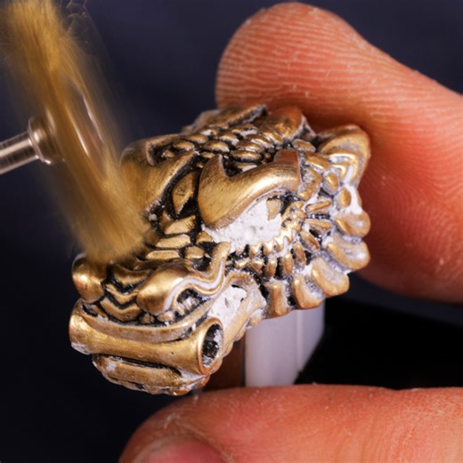 2.7M views · 9.3K reactions | How to make bracelets from coins: | 5-Minute Crafts | Facebook