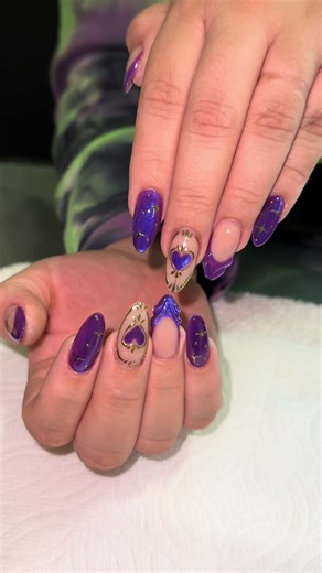 Purple Valentine's Cat Eye Nails for DND