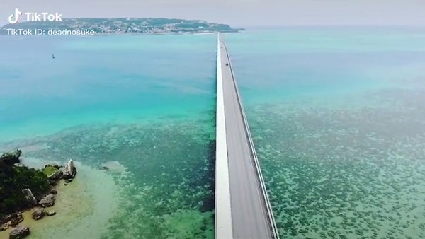 沖縄の海のドローン映えは異常 #沖縄 #ドローン #おすすめ #おすすめのりたい #夏 #古宇利島 #景色