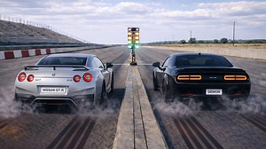 Dodge Demon vs Nissan GT-R Nismo drag race