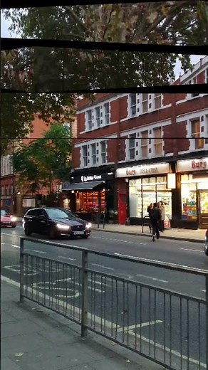 Charing Cross Hospital is in Hammersmith in the London Borough of Hammersmith and Fulham.