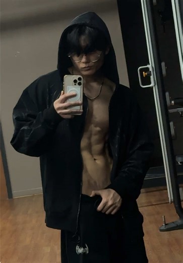 All black @Breathedivinity fit | code HANSOO | anime wrist straps