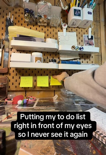 There was space for exactly 6 post-its on my board, so now I have a limit on 6 projects I can run simultaneously. Is this how it works? #smallbusinessowner #adhdartist #adhdtips #todolist #organization