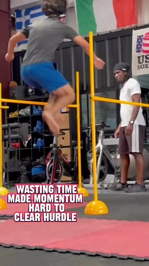 Fix this issue #track #trackandfield #feet #lifting #houstontrainer #trainer #football #soccer #boxing #mma #rugby #plyos #workouts #plyometrics #viral #reels #reelsinstagram #athletes #hipmobility #running #runners #fitness #california #houston #workouts #videooftheday | Pow3rplus