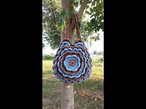 How to Crochet a Purse - Round Ruffles Purse Tutorial