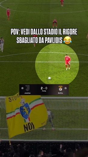 Fabio Benvenuto on Instagram: "Devo dire niente male come visuale! 👀😂 #juventus #juventusbenfica #calcio #benfica #juve"