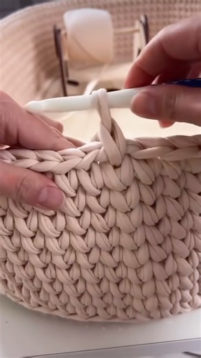 #crochetforbeginners #crochet #uncinettofacile #uncinettoperprincipianti #handmade #häkeln