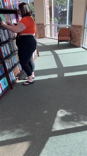 Asked this girl at the bookstore how much she weighs