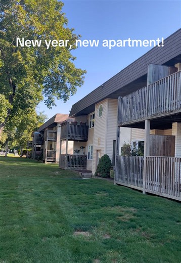 Happy New Year Offers on Village Crest Apartments