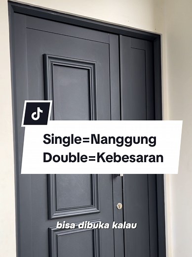 PINTU SINGLE NANGGUNG, TAPI KALO PINTU DOUBLE KEBESARAN Nah berarti kamu cocoknya pakai pintu Mother and Son, yang punya 2 daun pintu dengan ukuran yang berbeda DM mimin buat tanya-tanya kebutuhan kamu ya ! #pintualuminium #pintumotherandson #pintudouble #pintuminimalis #pinturumahmodern #inspirasipintu #desainpintu #pintualuminiummurah #pinturumahelegan #interiorminimalis #pintuslide #inspirasirumah