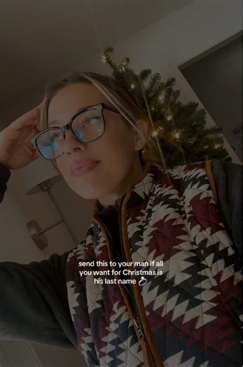 🤭 #christmas #fyp #engagement #proposal | christmas engagement proposal