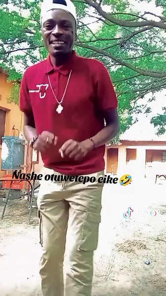 Funny Comedians Performing Hilarious Dance Moves