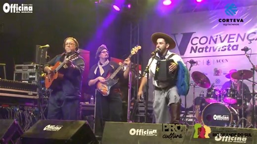 67K views · 2.9K reactions | Bom dia meus amigo(a), com este vídeo desejo a todos vocês uma excelente semana! Eu e a Vaneira( Desidério Souza e Jailson Saldanha-Papap Figo) mais uma marca que também está em todas as plataformas digitais, já convido a todos para se inscreverem e nos seguirem lá também! grande abraço a todos! https://open.spotify.com/artist/56PpV3rt9pa3B6pulb7ToZ?si=2ctQcf8eQ8-pMMvL2-SSiA | Desidério Souza | Facebook