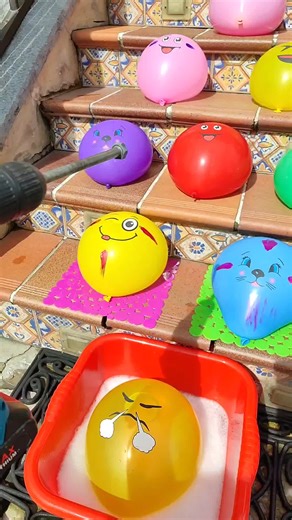 Asmr Balloons Breaking 🤩🔥 #asmr #satisfying #asmrtiktoks #funnyvideo #viralvideo